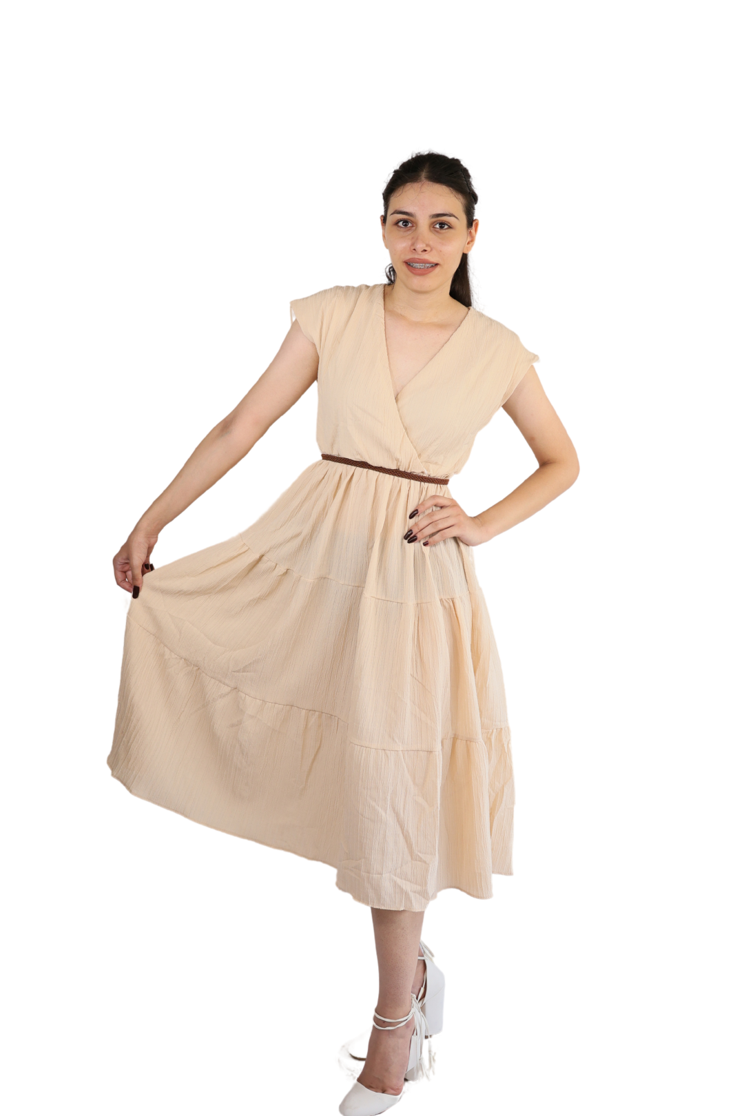 Üç kat büzgülü kiloş krem elbise