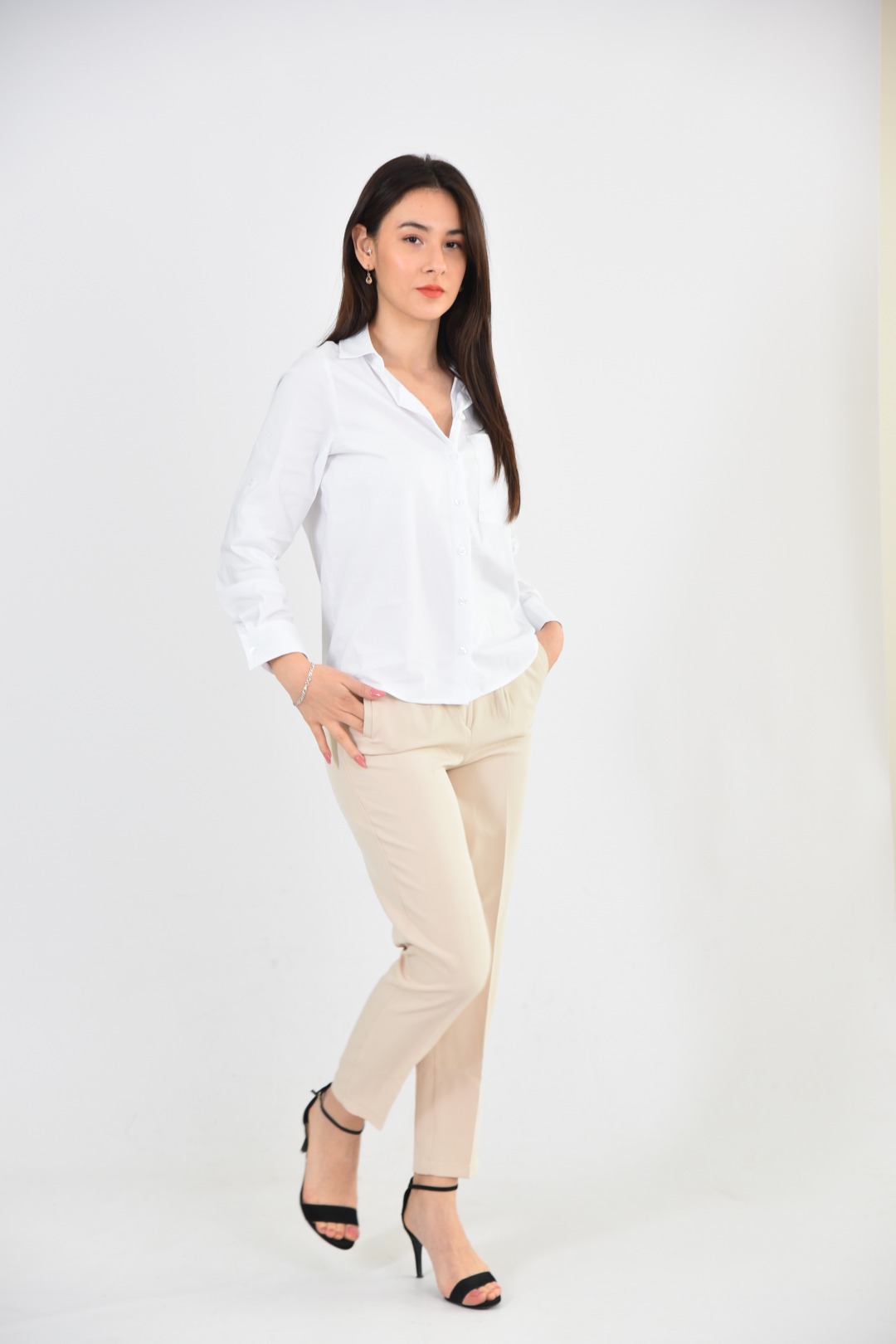 Larmina giyim Kumaş beyaz gömlek